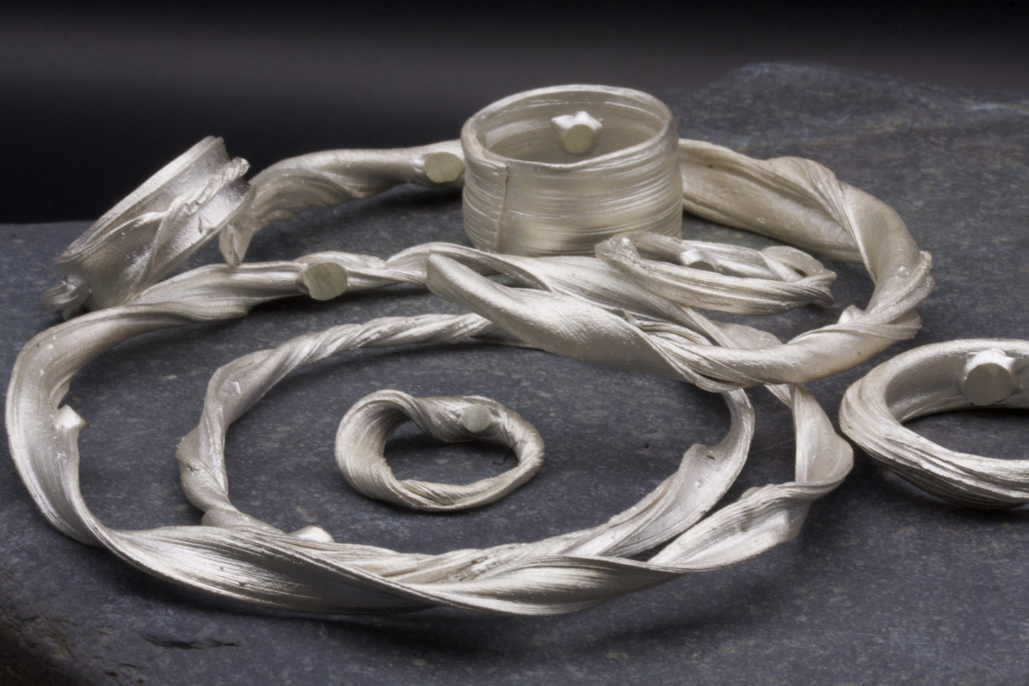 Individual one to one tuition to learn the art of making Mitsuro Hikime Jewellery with Annalin